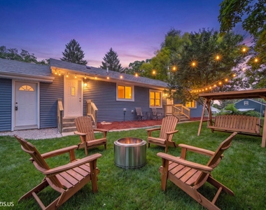 28069 N Lake Drive - Photo Thumbnail 27