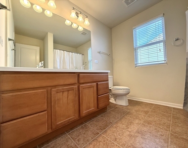 206 Chapin Way - Photo Thumbnail 19
