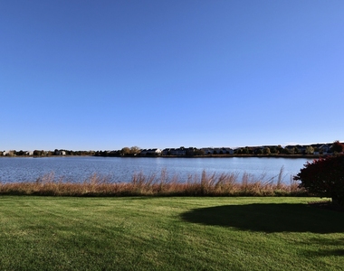 206 Chapin Way - Photo Thumbnail 24