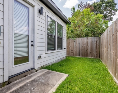 3829 Goodhope Street - Photo Thumbnail 21