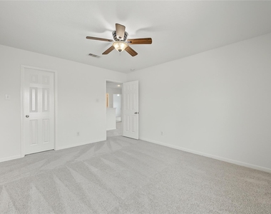 5318 Fossil Stone Lane - Photo Thumbnail 31