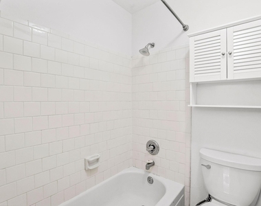 22 Braemar Forest Street - Photo Thumbnail 9