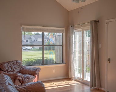 1482 Gemini Street - Photo Thumbnail 3