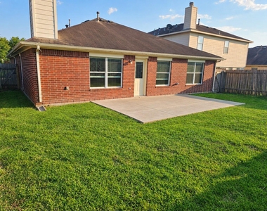 18234 Eton Ridge Court - Photo Thumbnail 12