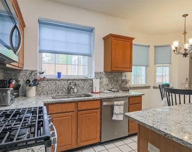 71 W Indian Sage Circle - Photo Thumbnail 8