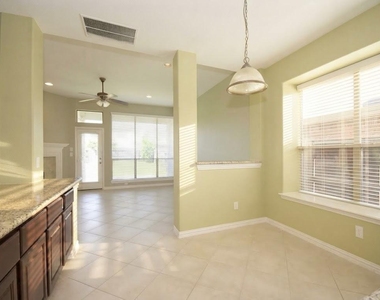 5527 Custard Apple Trail - Photo Thumbnail 4