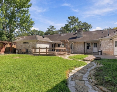 5814 Old Lodge Drive - Photo Thumbnail 23