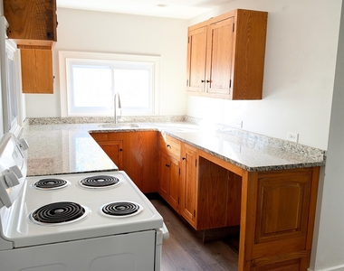 51 Penacook - Photo Thumbnail 2