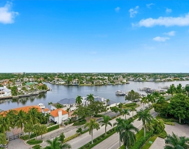 4751 Gulf Shore Boulevard N - Photo Thumbnail 10
