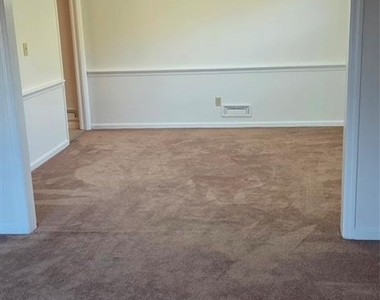 245 Hillside - Photo Thumbnail 5