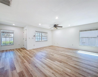 5101 Chipotle Lane - Photo Thumbnail 17