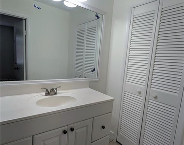 7645 Abonado Road - Photo Thumbnail 11