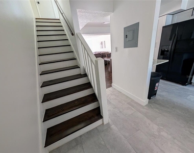 7645 Abonado Road - Photo Thumbnail 9