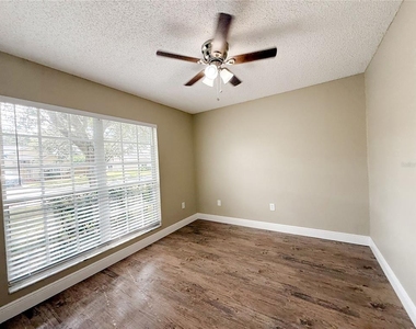 26849 Carla Place - Photo Thumbnail 7