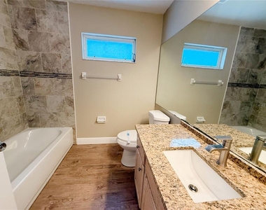 26849 Carla Place - Photo Thumbnail 8