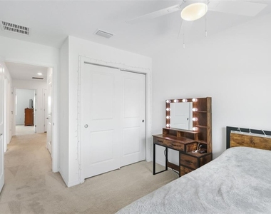15067 Ginetti Street - Photo Thumbnail 23