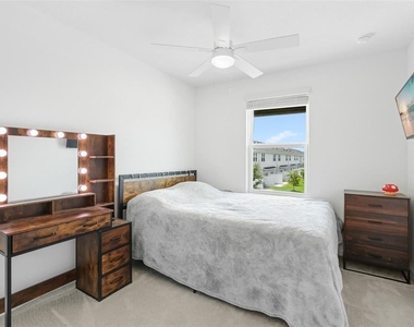 15067 Ginetti Street - Photo Thumbnail 22
