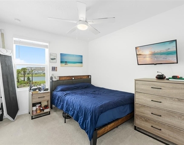 15067 Ginetti Street - Photo Thumbnail 25