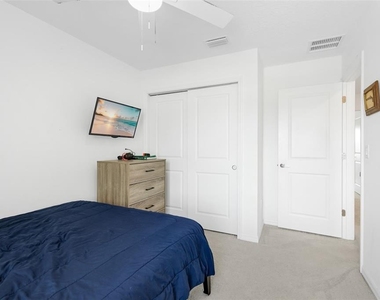 15067 Ginetti Street - Photo Thumbnail 26