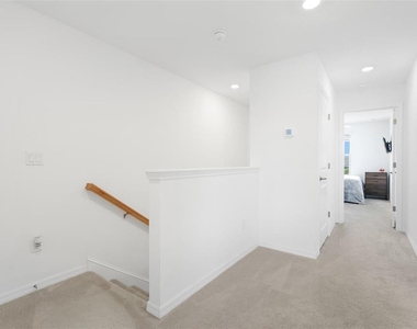 15067 Ginetti Street - Photo Thumbnail 16