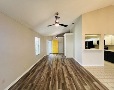 2222 Springrain Drive - Photo Thumbnail 17