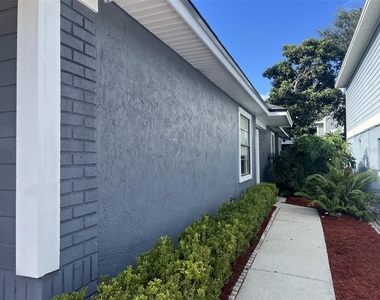 2222 Springrain Drive - Photo Thumbnail 2