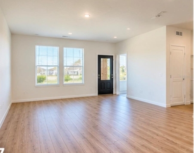 2851 Pioneer Trail - Photo Thumbnail 3