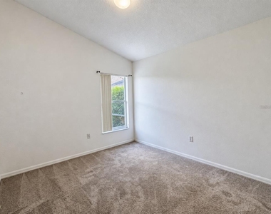 4795 Cumbrian Lakes Drive - Photo Thumbnail 12