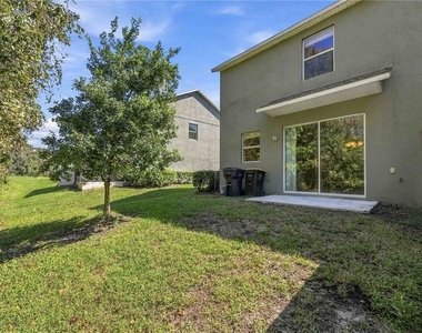 6451 Sedgeford Drive - Photo Thumbnail 6