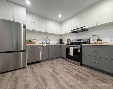 211 Se 21st Terrace - Photo Thumbnail 11