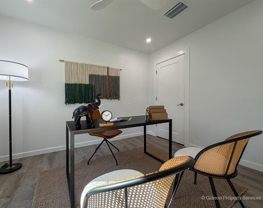 211 Se 21st Terrace - Photo Thumbnail 18
