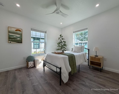 210 Se 21st Terrace - Photo Thumbnail 15