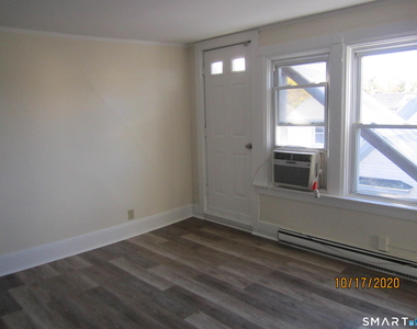 1085 Broad Street - Photo Thumbnail 2