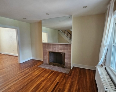 2332 Sherbrook - Photo Thumbnail 4
