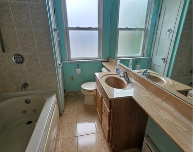 2332 Sherbrook - Photo Thumbnail 20