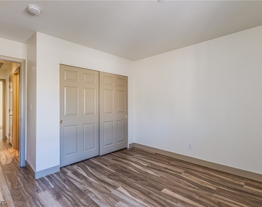480 Salzburg Avenue - Photo Thumbnail 17