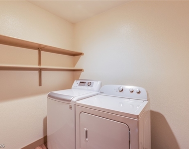 480 Salzburg Avenue - Photo Thumbnail 20