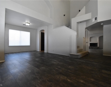 5016 Camino Del Santo Parkway - Photo Thumbnail 3