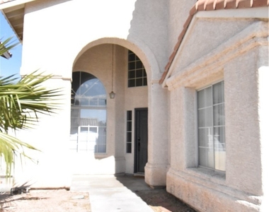 5016 Camino Del Santo Parkway - Photo Thumbnail 1