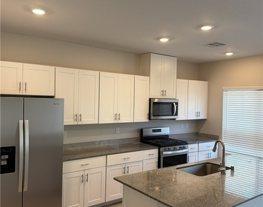 1054 Twincrest Avenue - Photo Thumbnail 1
