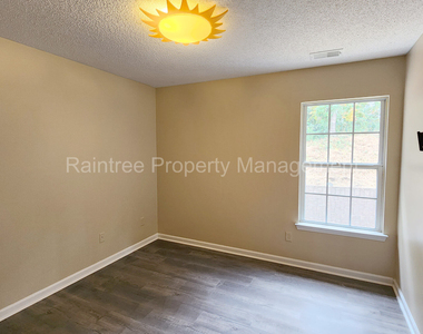 3854 Pleasant Oaks Drive - Photo Thumbnail 13