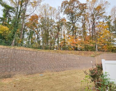 3854 Pleasant Oaks Drive - Photo Thumbnail 18