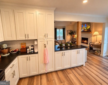1195 Minhinette Drive - Photo Thumbnail 8