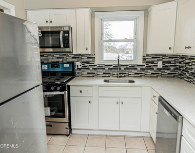 18 Windsor Terrace - Photo Thumbnail 4