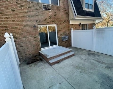 18 Windsor Terrace - Photo Thumbnail 33