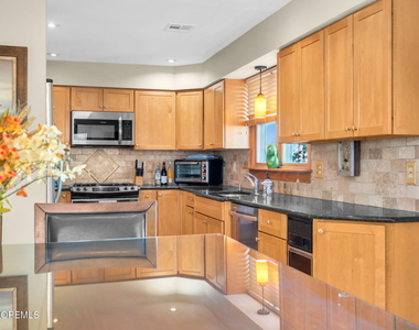 229 Pine Drive - Photo Thumbnail 18
