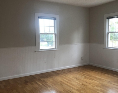 497 Sycamore Avenue - Photo Thumbnail 15