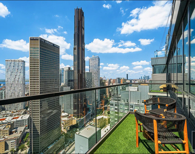 Rockwell Place - Photo Thumbnail 8