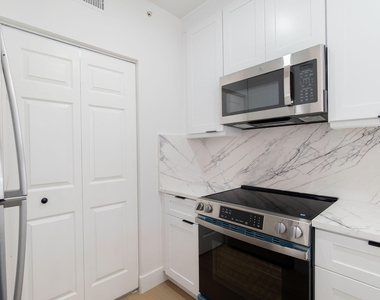 11770 Saint Andrews Place - Photo Thumbnail 3