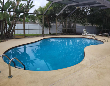 169 Arrowhead Circle - Photo Thumbnail 5